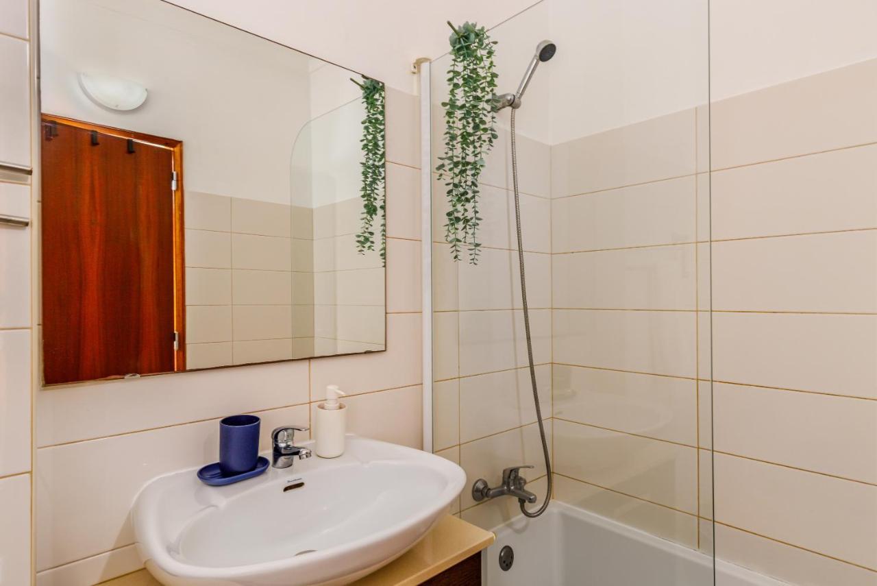 Sleeptubal Moderne Accommodatie Alhos Vedros Kültér fotó