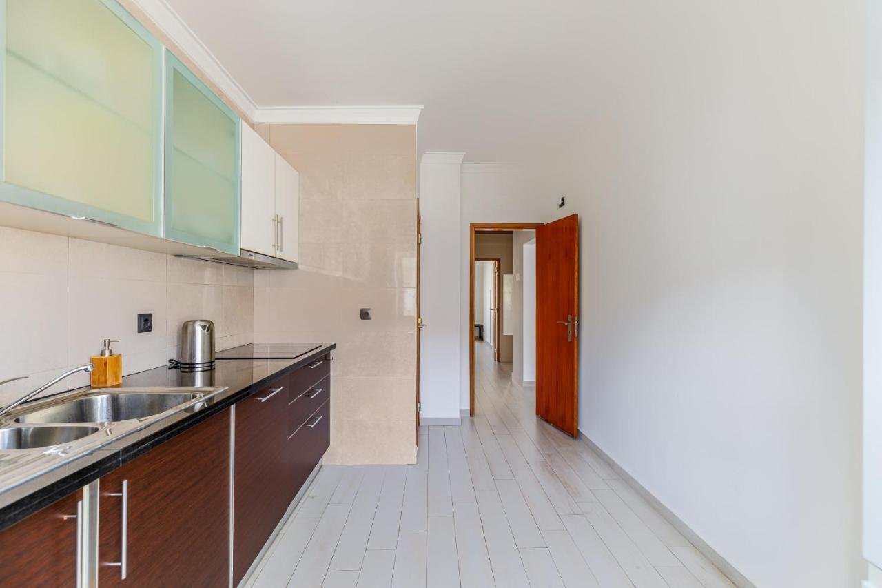 Sleeptubal Moderne Accommodatie Alhos Vedros Kültér fotó